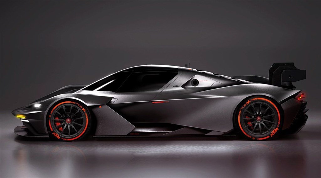 Ronnie Bremer stiller op i en østrigsk kulfiberrakat - KTM X-Bow GTX.
(Foto: KTM)
